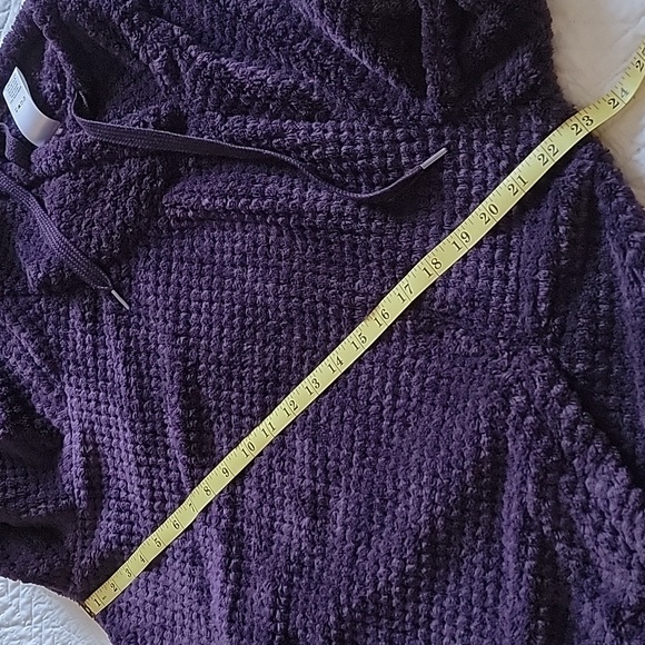 Faux Fur Deep Purple Pullover Kangaroo pockets Size Large - Picture 9 of 14